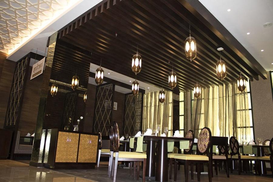 Amt Mena Aparthotel Доха Екстериор снимка