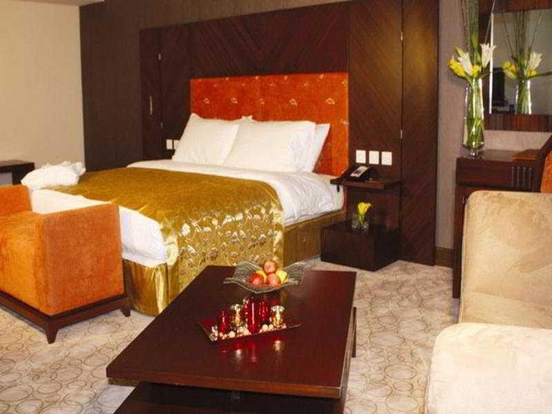 Amt Mena Aparthotel Доха Стая снимка