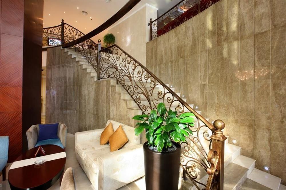 Amt Mena Aparthotel Доха Екстериор снимка